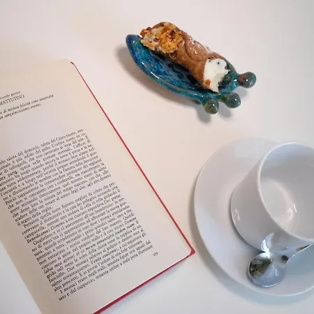 Oda ve Kahvaltı Degli Scrittori 2*